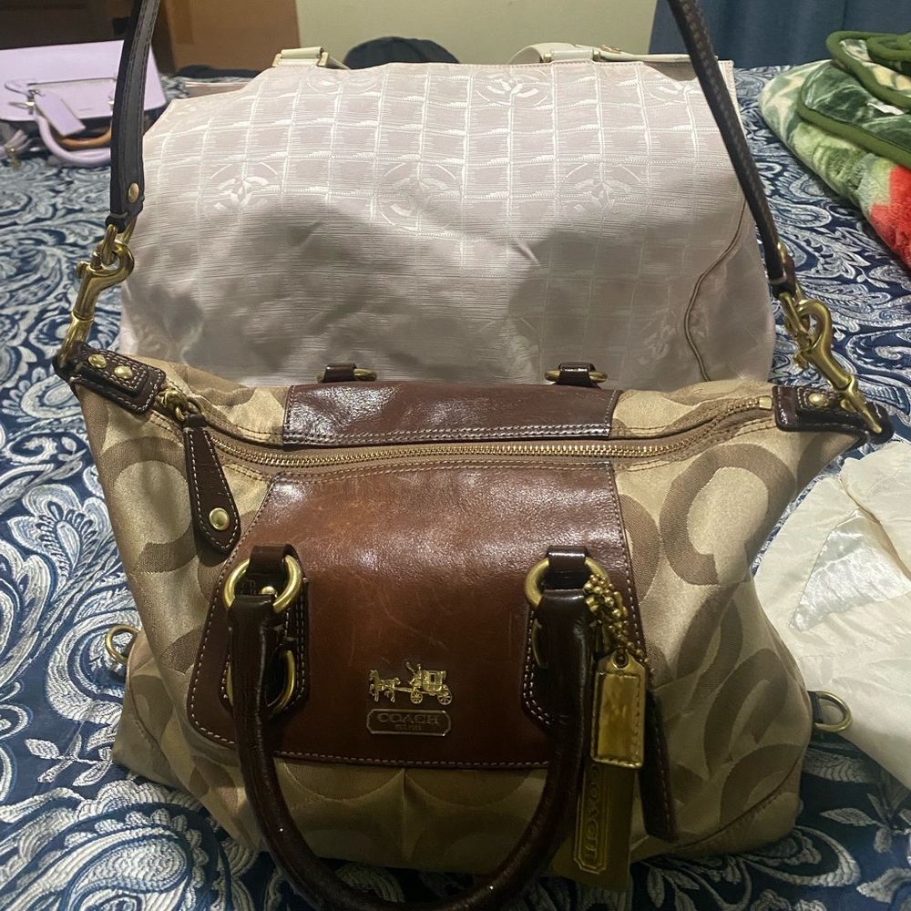 Coach handbag - Picture 2 of 12